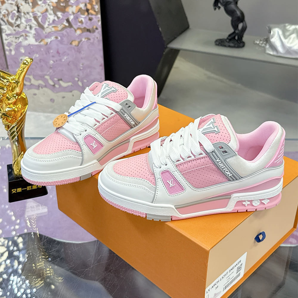 LV Trainer Sneaker