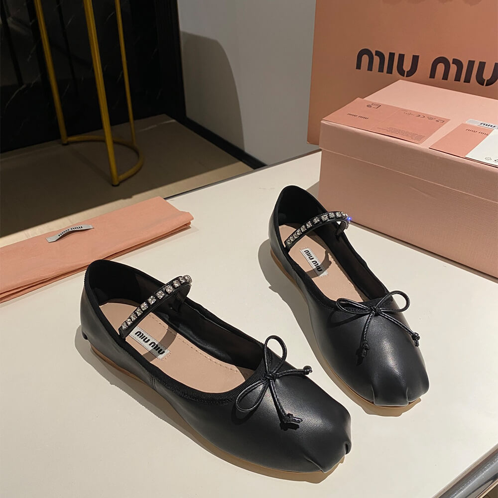 MiuMiu Leather ballerinas