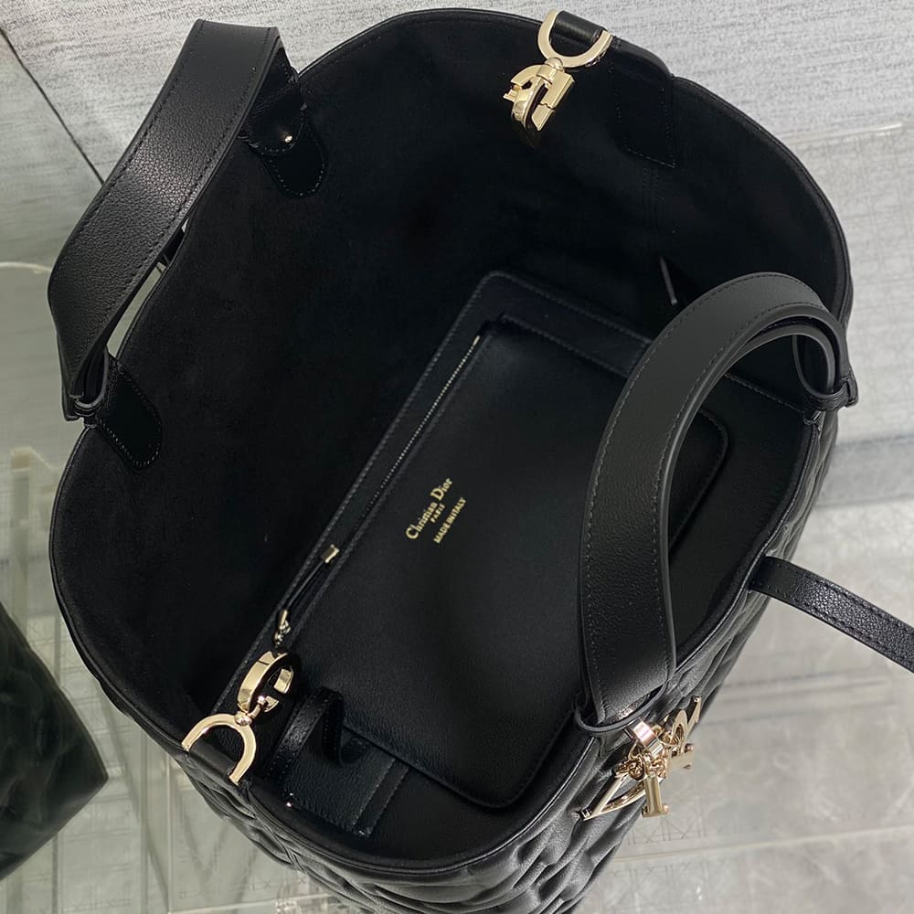 Medium Dior Toujours Bag