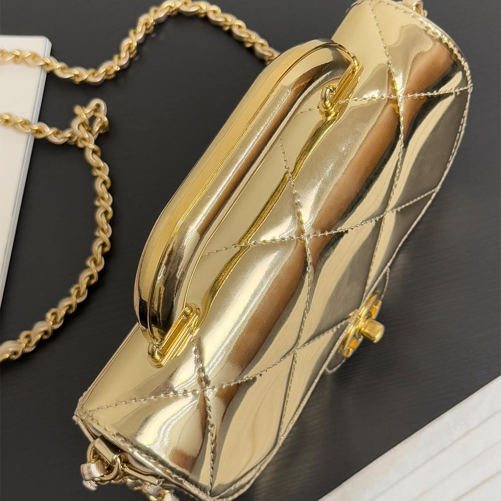 CHANEL Mini Flap Bag with Top Handle(high-end grade)