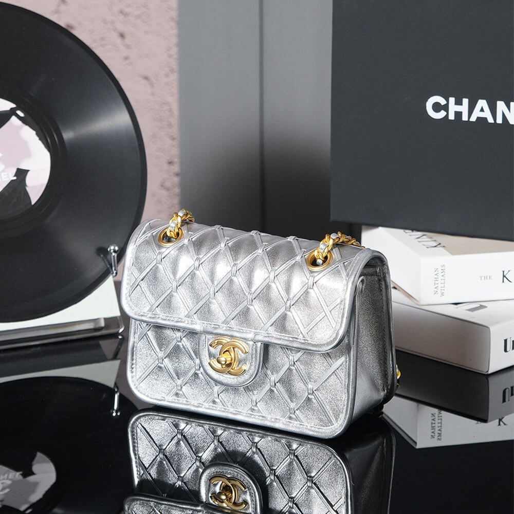 Chanel Mini Flap Bag(HIGH-END GRADE)