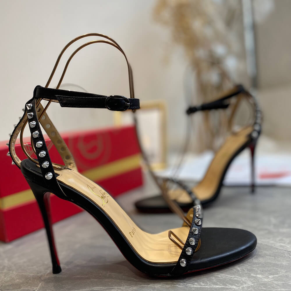 Christian Louboutin SO ME