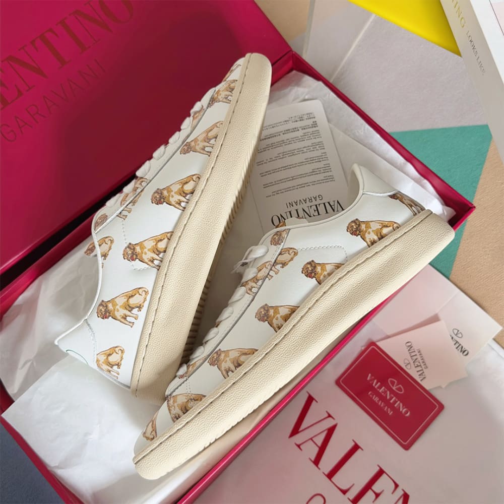 VALENTINO ROYCO Women s  LE CHAT DE LA MAISON  Patterned Soft Calfskin Sneakers