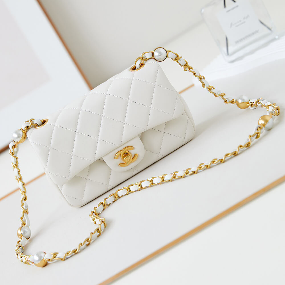 CHANEL MINI FLAP(HIGH-END GRADE)