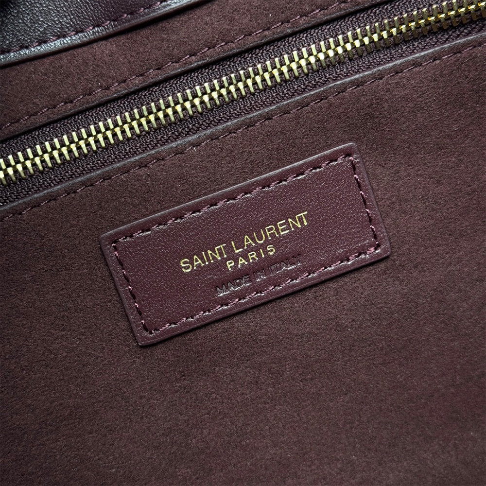 YSL le 5 a 7 in patent leather(high-end grade)