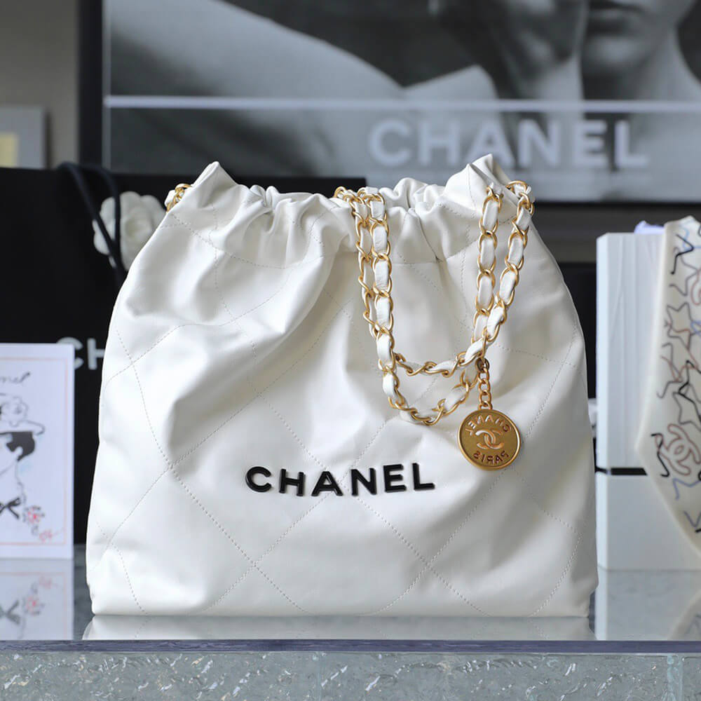 CHANEL 22 SMALL HANDBAG(high-end grade)