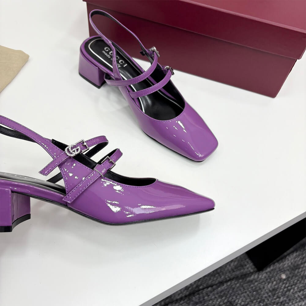 Gucci Women s pump with Double G