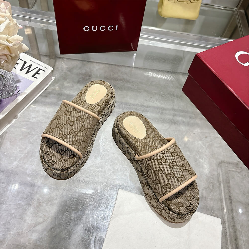 GUCCI Women s GG platform sandal