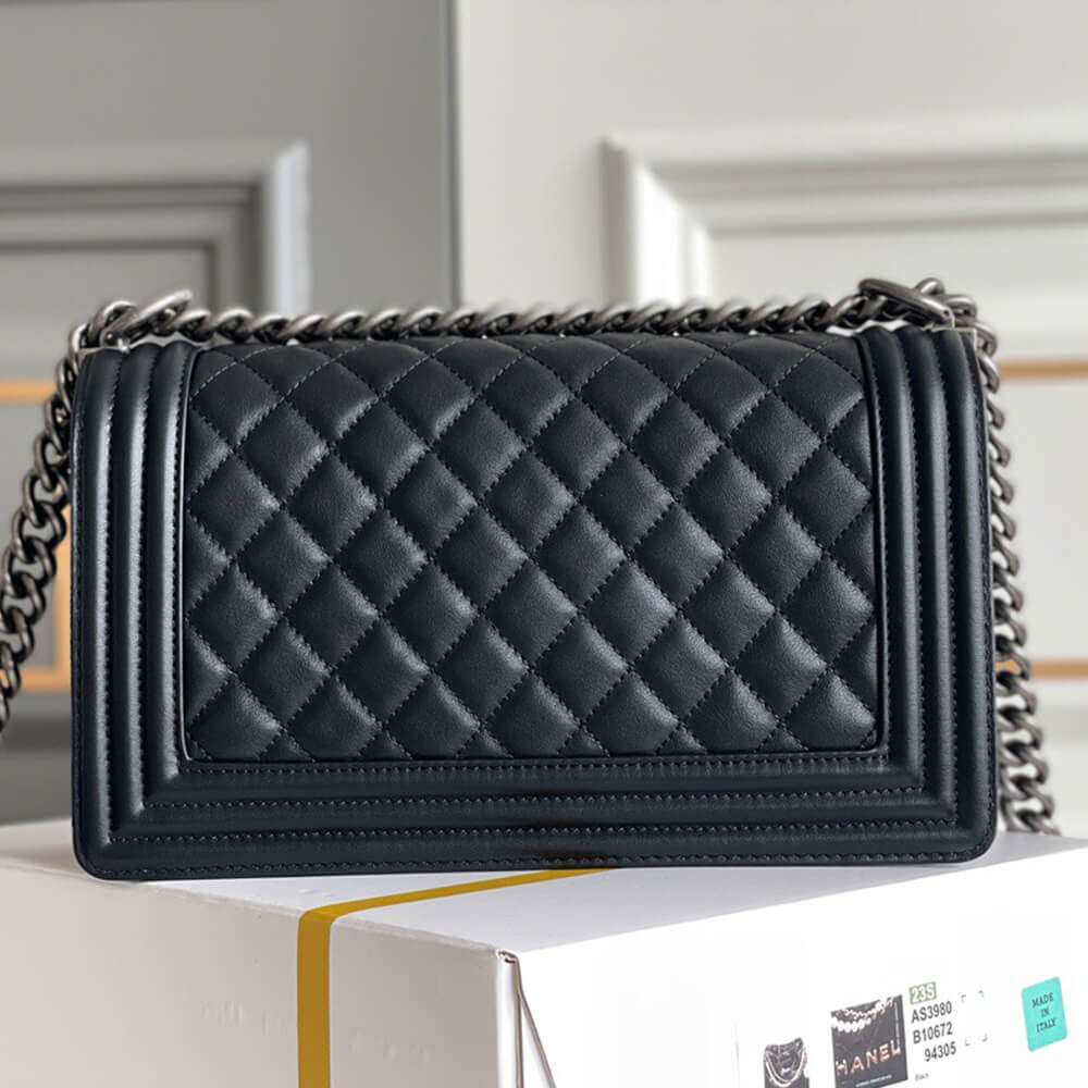 BOY CHANEL Handbag(HIGH-END GRADE)