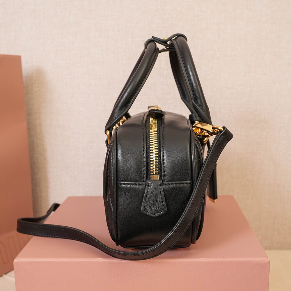 MIUMIU Medium Arcadie matelasse nappa Bag(HIGH-END GRADE)