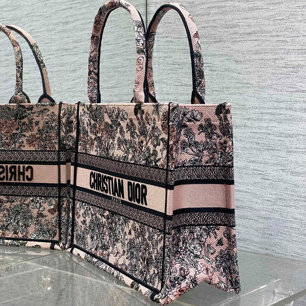 Dior Lucky Medium Dior Book Tote