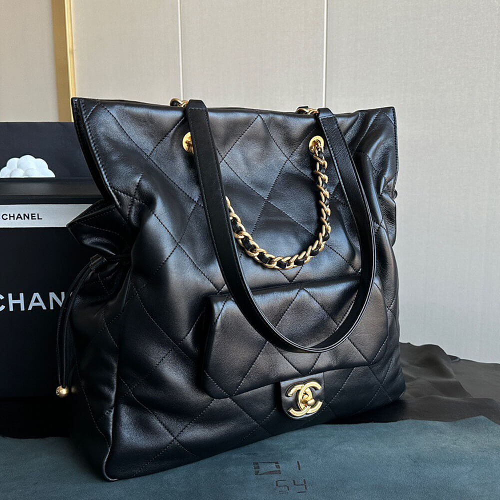 CHANEL Shopping Bag(TAX-FREE GRADE)