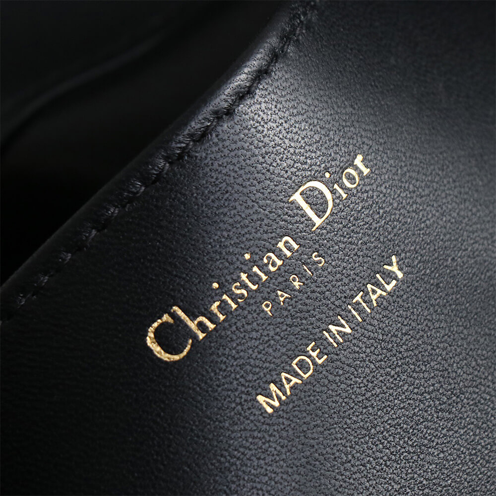 Medium Dior Toujours Vertical Tote Bag(high-end grade)