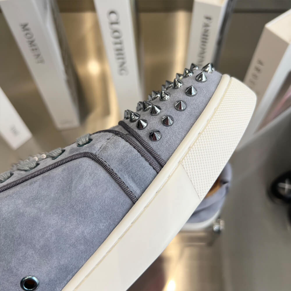 Christian Louboutin Louis Junior Spikes