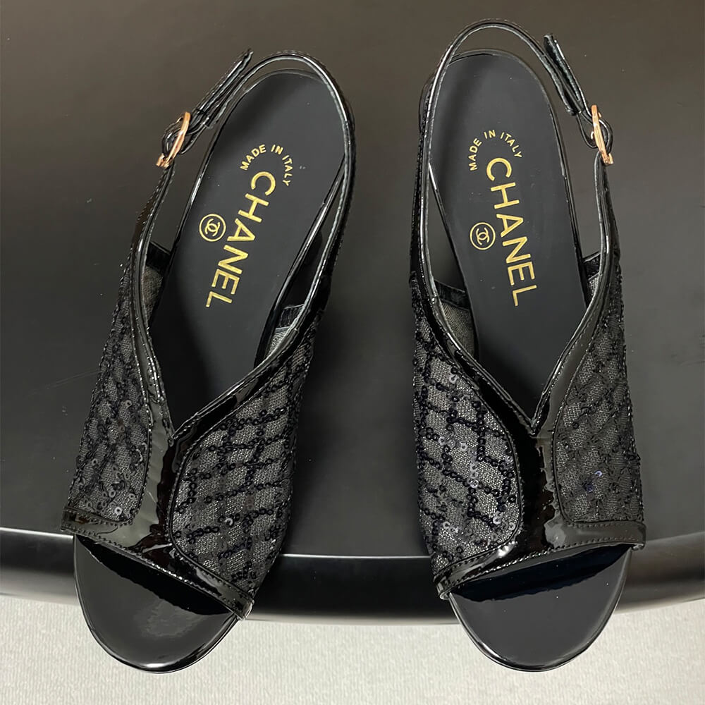 CHANEL Sandals