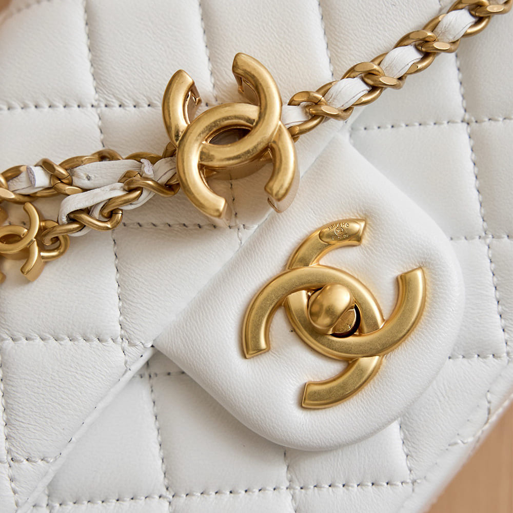 CHANEL Mini Flap Bag(HIGH-END GRADE)