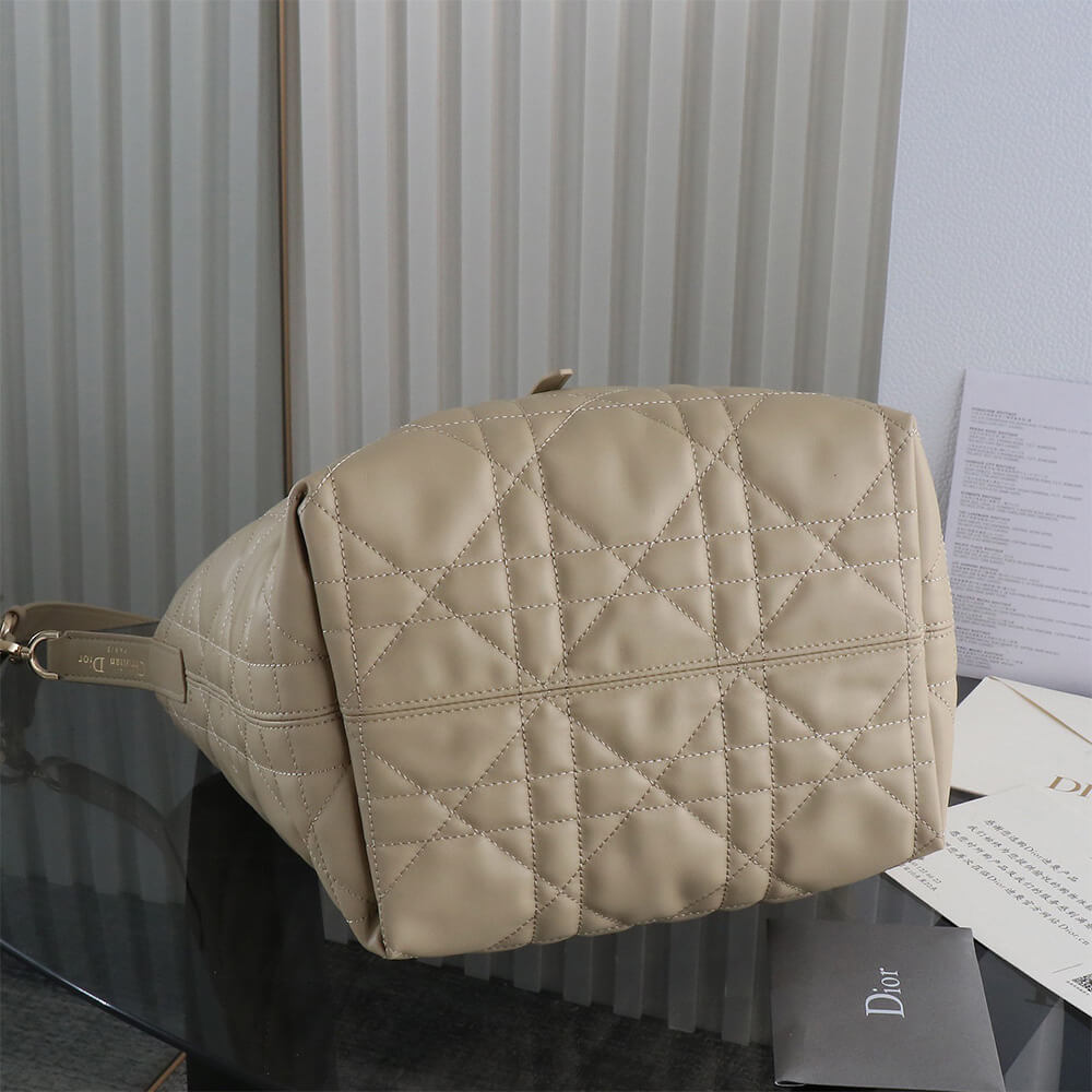 Medium Dior Toujours Vertical Tote Bag(high-end grade)